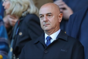 英媒：热刺将获重金支持&amp;可能来自ENIC；库杜斯+怀特转会费上亿镑