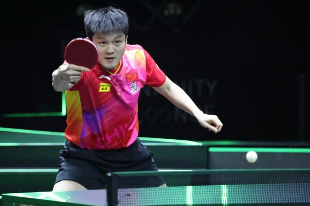 雷竞技raybet-樊振东无缘沙特大满贯八强 奥运临近状态堪忧