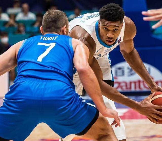 雷竞技官方网站-字母哥缺席本土后卫集体回暖 希腊男篮仍需磨合